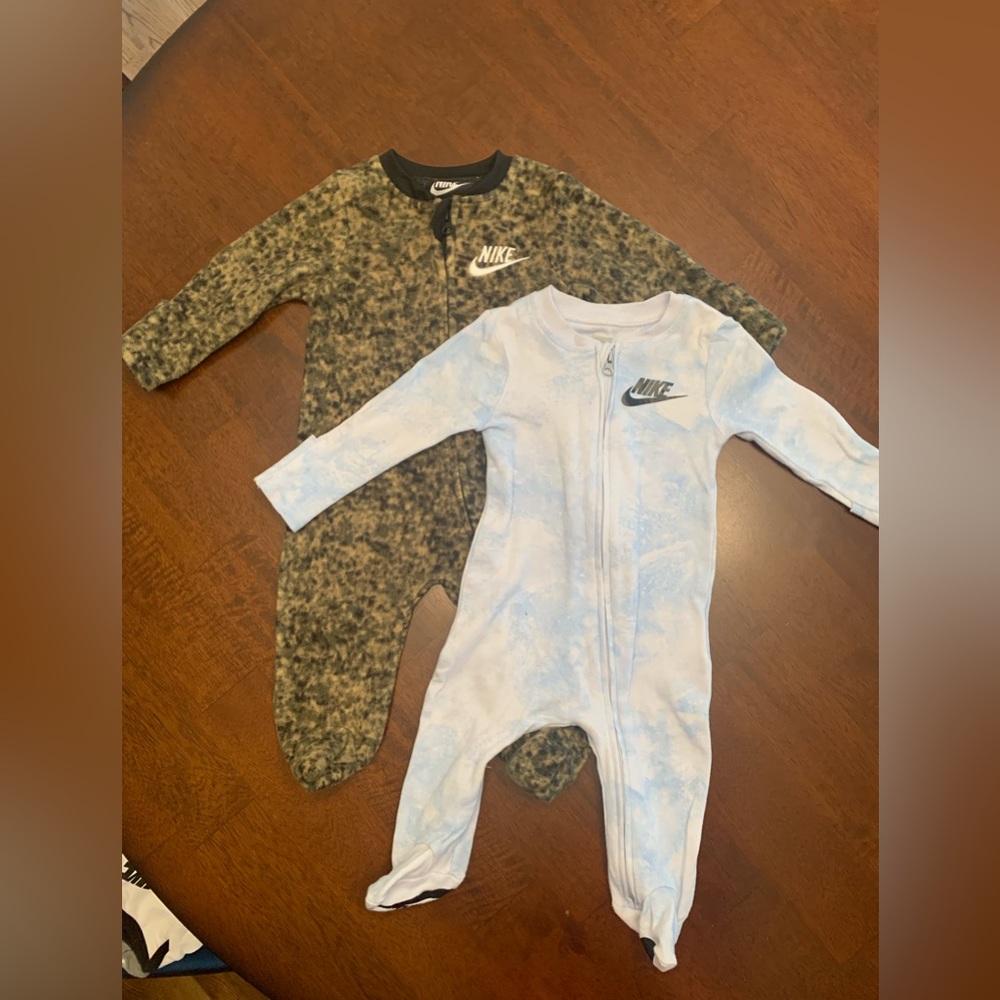 Nike Baby Sleepers 3 months
